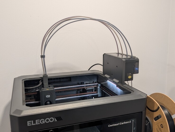 Négy PTFE-hang, amelyek a Canvas rendszert a forrófejjel kötik össze.