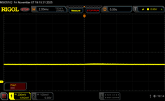 Nincs PWM (6/10 fényerő)