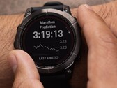 A Garmin Fenix 7 (a képen) és a kapcsolódó okosórák kapnak béta frissítést a 25.11-es verzióra. (Kép forrása: Garmin)