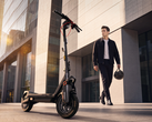Ninebot Max G3 Pro egy mesterséges intelligencia által generált városi tájban