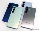 A Galaxy S25 (képünkön) utódja állítólag nagyobb, 4300 mAh-s akkumulátort kínál, de ez a Xiaomi 16-hoz és másokhoz képest szerény. (Kép forrása: Notebookcheck)