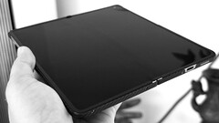 A Samsung „ Galaxy ” Z Fold 8 Duo valószínűleg épp olyan jó lesz a hajtásnyom-csökkentés terén, mint az Oppo Find N6 (a képen látható).
