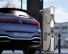 Egy Mercedes-Benz egy gyorstöltőnél (Kép forrása: Mercedes-Benz)