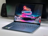 Lenovo Yoga Pro 7 14 felülvizsgálat - A multimédiás laptop 120 Hz-es OLED kijelzővel és RTX 4050 laptop