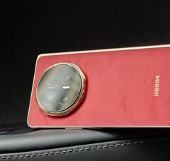 A Honor Magic V6 élőben.