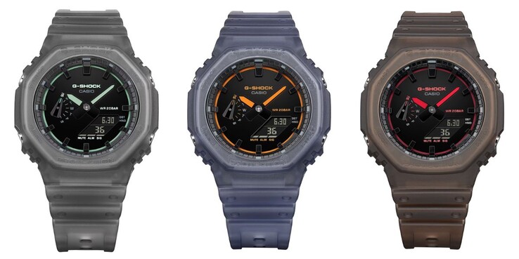 Balról jobbra: a Casio G-Shock GA2100K-1A, GA2100K-2A és GA2100K-5A órák.