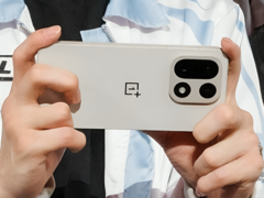 Állítólag OnePlus 15 szerepelt egy esport liga által. (Kép forrása: Weibo, szerkesztve és AI felskálázva a jobb áttekinthetőség érdekében)