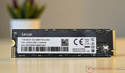 1 TB-os SSD a Lexartól