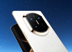 A képen látható Huawei Mate X7 várhatóan hamarosan utódot kap.