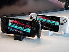 A ROG Xbox Ally X fekete-fehérben. (Kép forrása: Notebookcheck) 