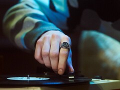 A nemrég megjelent CRW-001 (képünkön) után új pletykák érkezhetnek a Casio órákról. (Kép forrása: Casio)