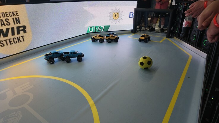 A Rocket League-t „valódi” (RC) autókkal is játszhatod