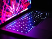 Apple egy olyan MacBook billentyűzetet fejleszt, amely dinamikusan testreszabható, mini-LED-ekkel rendelkezik. (Kép forrása: Irving Marca)
