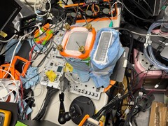 A Gigabyte Z890 Aorus Tachyon ICE alaplap túlhajtási rekordot állít fel (Kép forrása: HWBOT)