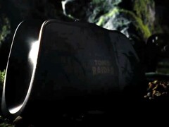 A sötétített képen az 8BitDo Pro 3 Tomb Raider kiadás töltőállványa látható.