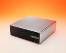 A Lenovo SFF RTX Spark minimális kéttónusú kivitelben készült.