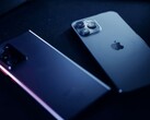 Az eladott okostelefonok csaknem fele az Apple-től vagy a Samsungtól származik.