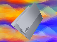 A Lenovo továbbra is csak szürke kivitelben árulja a ThinkBook 16 Gen 9-et.
