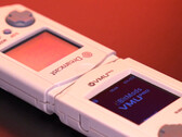 A 8BitMods VMU Pro USB Type-C töltést is kínál. (Kép forrása: 8BitMods)