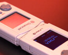 A 8BitMods VMU Pro USB Type-C töltést is kínál. (Kép forrása: 8BitMods)