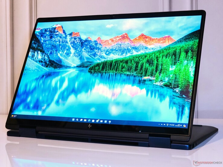 HP Envy x360 2-in-1 14 konvertibilis készülék áttekintése HP Envy x360 2-in-1 14 konvertibilis készülék áttekintése