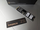 A T-Force Z540 grafén hűtőbetéttel