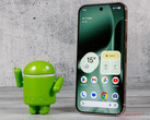 A Pixel 10 Pro egyike annak a három Pixel okostelefonnak, amelyek az e havi stabil frissítésben kijelzőjavításokkal vannak ellátva. (Kép forrása: Notebookcheck)