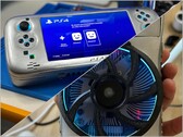 PS4 Portable V2, hátulján GTX 750 ventilátorral.