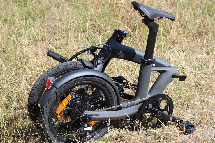 Az összecsukható mechanizmus megbízhatóan működik