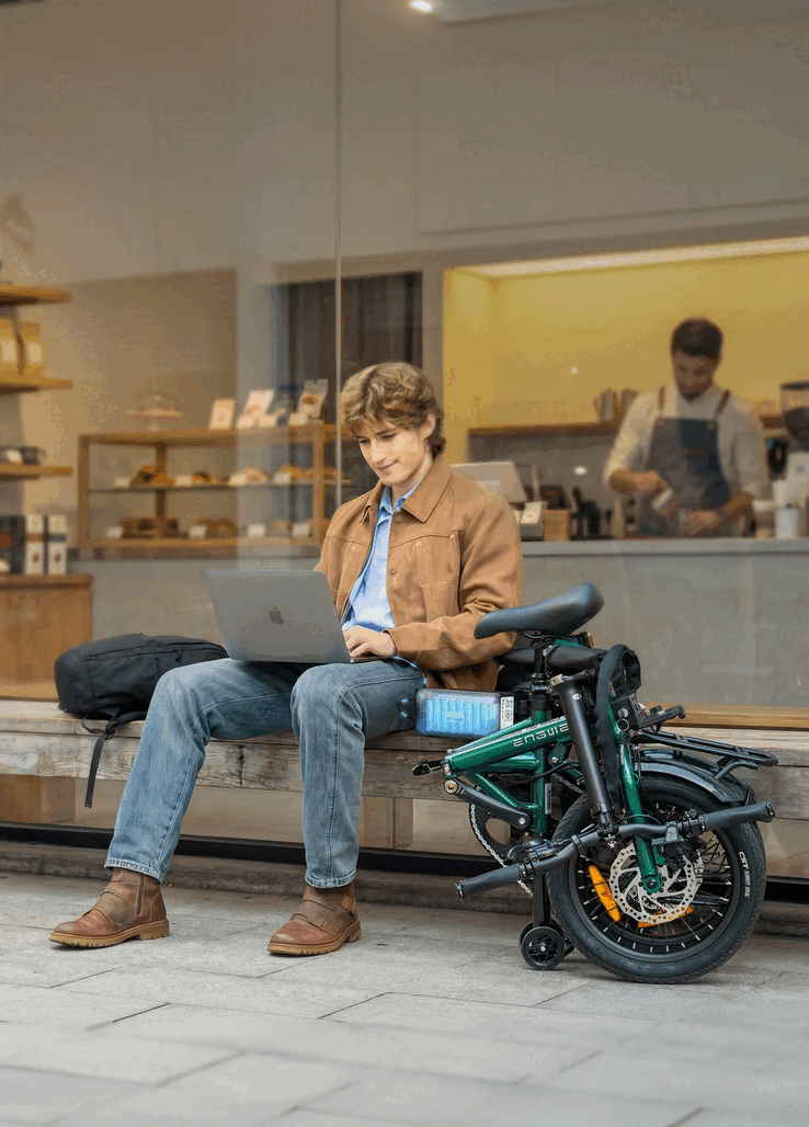 Az Engwe Zip e-bike akár 120 km (75 mérföld) hatótávolságot kínál egyetlen feltöltéssel