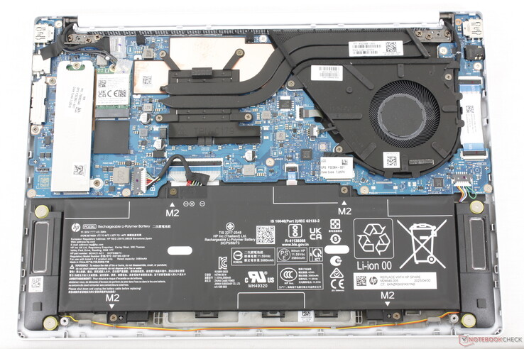 OmniBook 7 Aero 13 belső részek