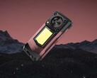 Az Oukitel WP56 robusztus okostelefon egy 16 000 mAh-s akkumulátorral büszkélkedhet a hosszú üzemidő érdekében. (Kép forrása: Oukitel)