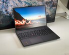 Prémium üzleti laptop olcsó kijelzővel - Lenovo ThinkPad T16 Gen 5 AMD felülvizsgálata