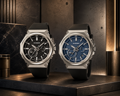A G-Steel GST-B1000-1A és a GST-B1000-2A (balról jobbra)