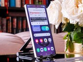A Samsung Galaxy S26 Ultra állítólag vékonyabb képernyőszélekkel rendelkezik, mint a képen látható Galaxy S25 Ultra. (Kép forrása: Notebookcheck)