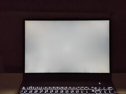 Szinte nincs háttérvilágítás vérzés