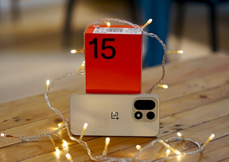 OnePlus 15 felülvizsgálat