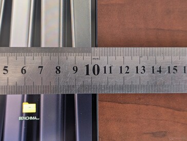 Nagyon keskeny oldalsó keretek a kisebb méretekhez