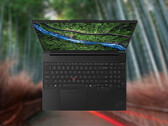 A ThinkPad P16s Gen 5 rengeteg hardvert sűrít a 2 kg alatti házába.