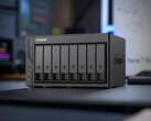 A QNAP QuNAS termékcsalád egy okta-core Twin Lake processzorral és akár nyolc meghajtórekesszel büszkélkedhet. (Kép forrása: ITHome)