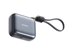 A Baseus PicoGo AC22 Ultra Mini 10,000 mAh kapacitású akkumulátor, fehér háttér előtt. (Kép forrása: Baseus)