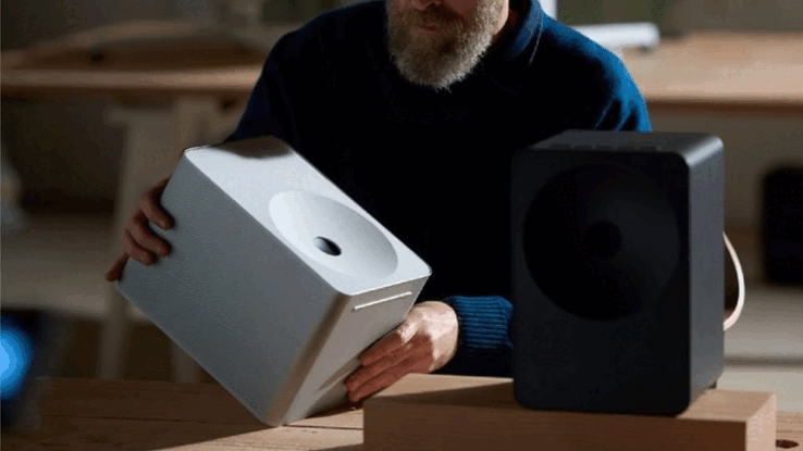 A Samsung Music Studio 7 fehér és fekete színben (Kép forrása: Samsung)