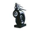 A Bowers &amp; Wilkin híres álló hangszórójának, a Nautilusnak a promóciós képe fehér háttér előtt. (Kép forrása: Bowers &amp; Wilkins)