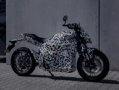 Új, teljes méretű Honda elektromos motorkerékpár gyors töltéssel az EV FUN koncepció alapján. (Kép forrása: Honda)