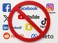 Az Egyesült Királyság azt tervezi, hogy betiltja a Snapchat, a TikTok, a YouTube, az Instagram, a Facebook és az X használatát a 16 év alattiak számára.