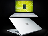 Surface Laptop Ultra Platinum színben (a másik színt Nightfallnak hívják).