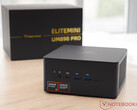 Minisforum EliteMini UM890 Pro AMD Ryzen 9 8945HS-szel. (Kép forrása: Notebookcheck)