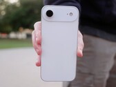 Apple állítólag csökkenti az iPhone 17 és 17 Air kijelzőinek költségeit. (Kép forrása: AppleTrack)