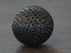TPU nyomatok; a labda átmérője 30 mm, a háromszög oldalai 3 mm-esek