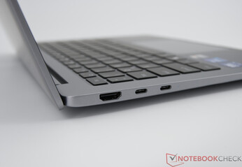 GeekBook X14 Pro - Csatlakozások a bal oldalon